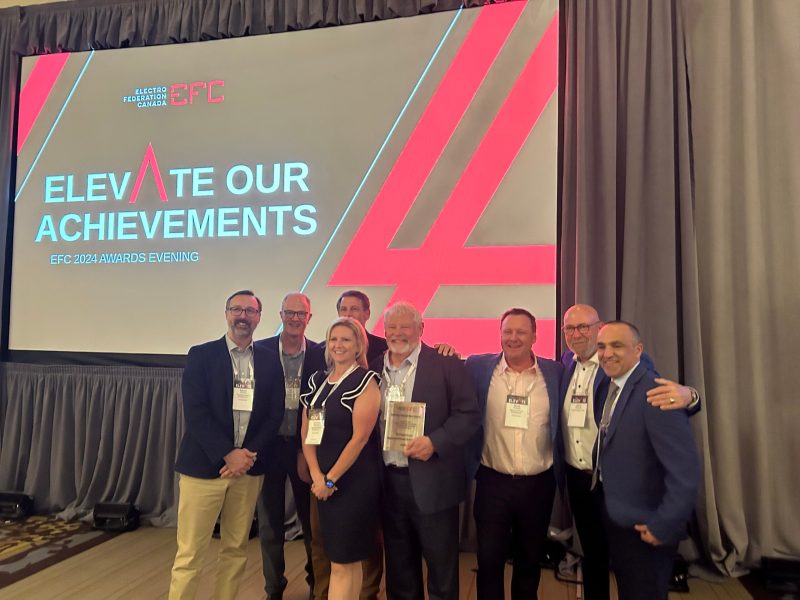 Bill Hammond receiving the EFC Industry recognition award